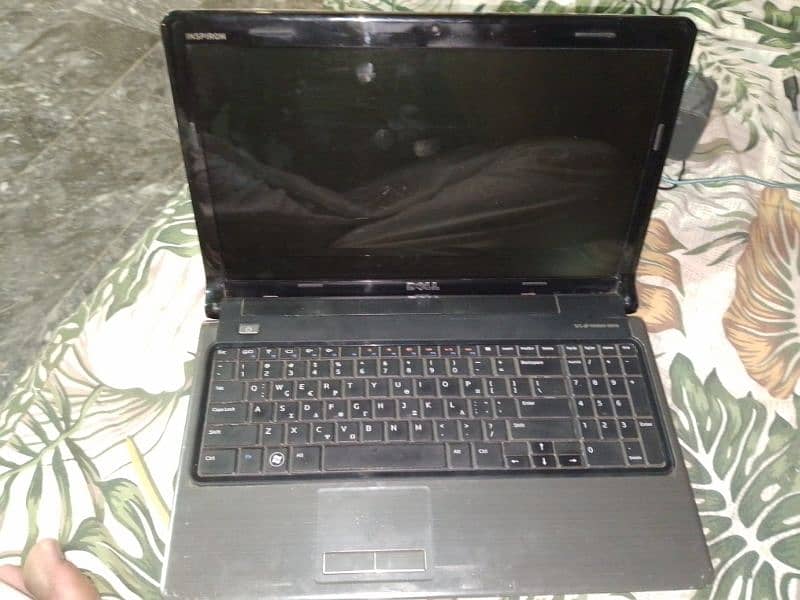 Dell 1564 i3 3rd gen screen lines hen Baki sab ok he read add 1