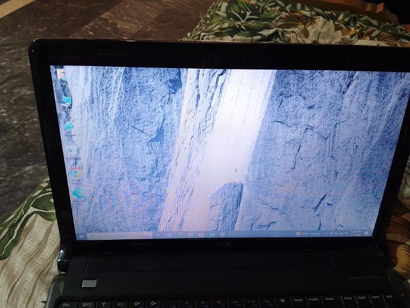 Dell 1564 i3 3rd gen screen lines hen Baki sab ok he read add 4