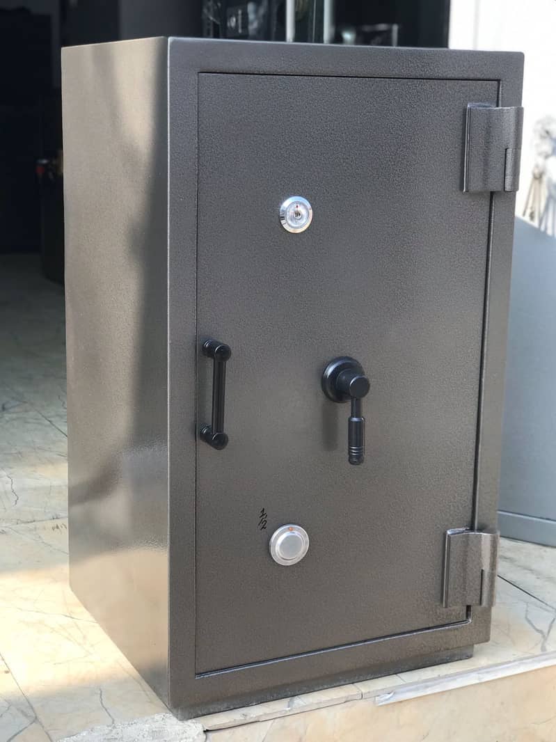 Fireproof Bank Safes | Digital Fireproof safes | Call For Price 14