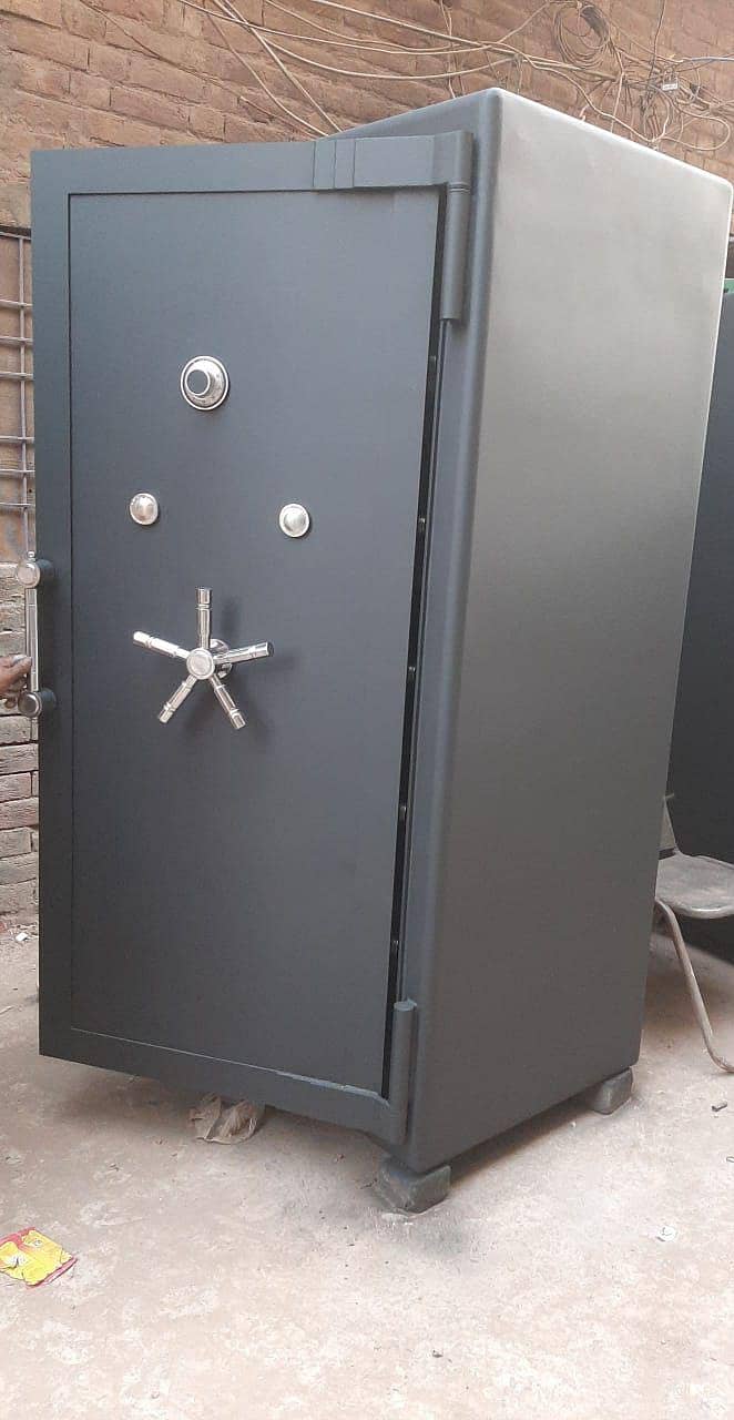 Fireproof Bank Safes | Digital Fireproof safes | Call For Price 17