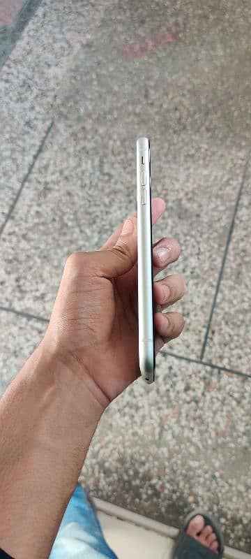 iphone 11 non pta jv/ factory unlocked 2