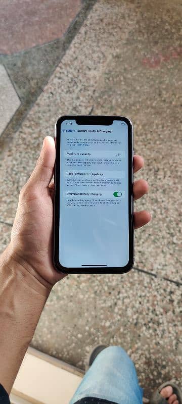 iphone 11 non pta jv/ factory unlocked 15