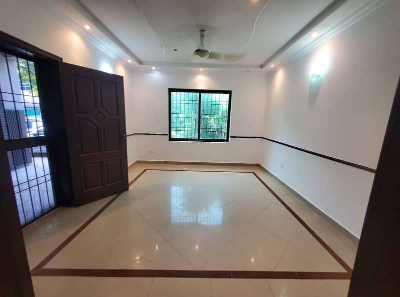 5 Marla Full House For Rent In DHA Phase 3,Block W, Lahore. 1