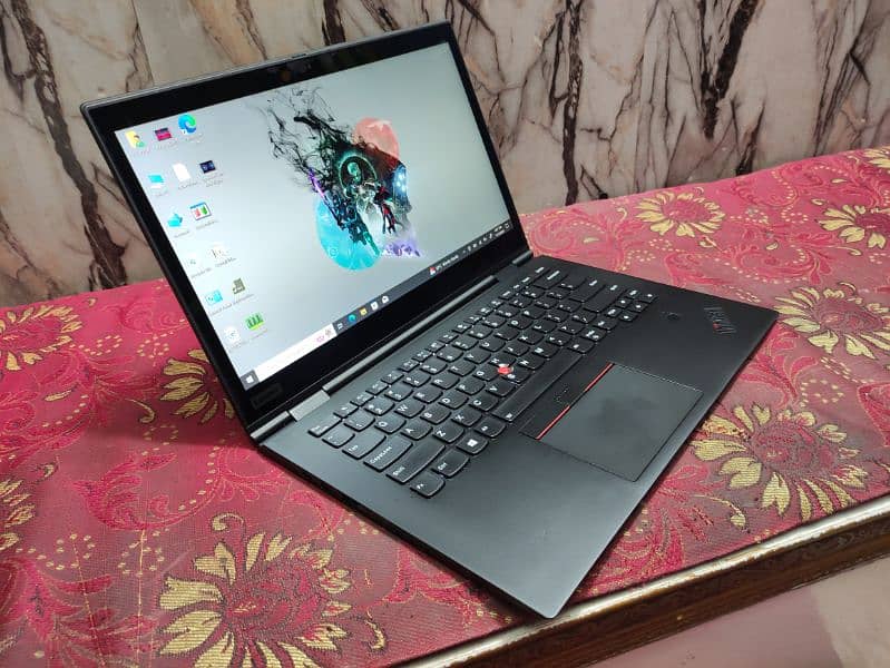 Lenovo X1 Yoga (ci7 8th gen) 2K Display (A plus condition) touch 360° 3