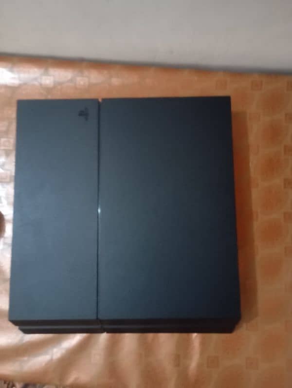 PS4 (500 GB) 0