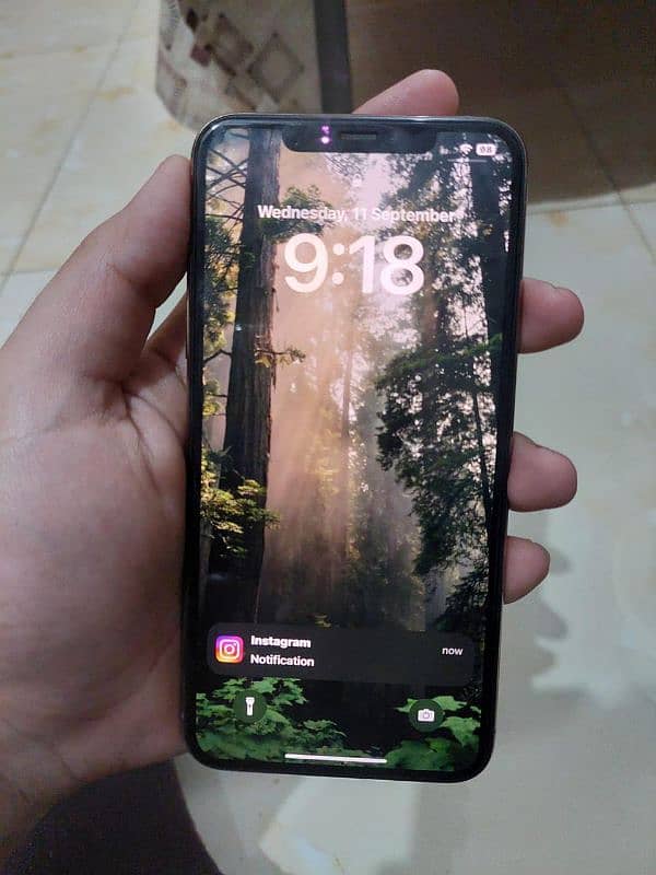 Iphone 11 pro max 3