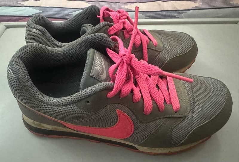 original Nike shoes size 37.5 1