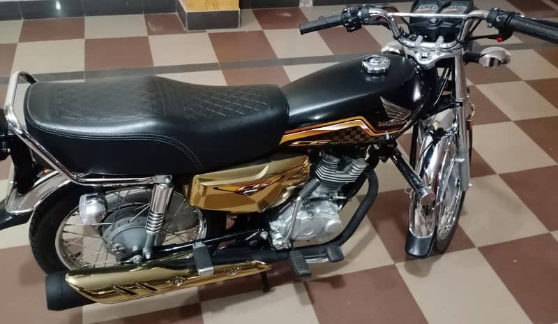 Honda125 2023 Model 245000 5