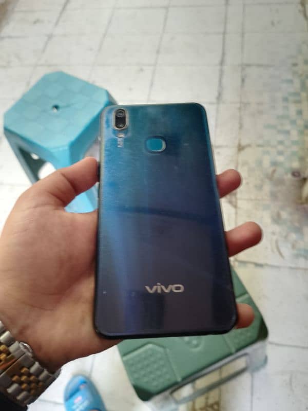 bohat acha phone he vivo y11 0