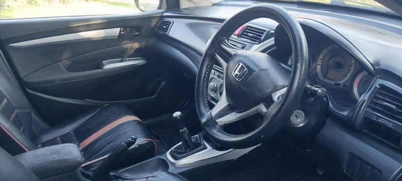 Honda City IVTEC 2011 Model Genuine Condition 8