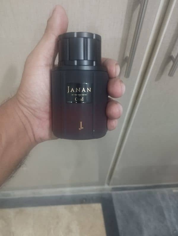 Janan oud perfume 1