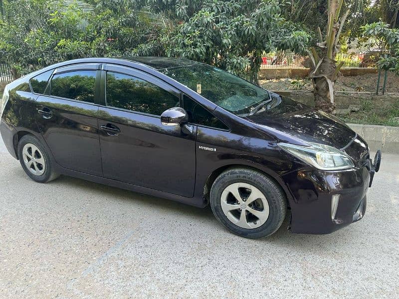 Toyota Prius 2013 10