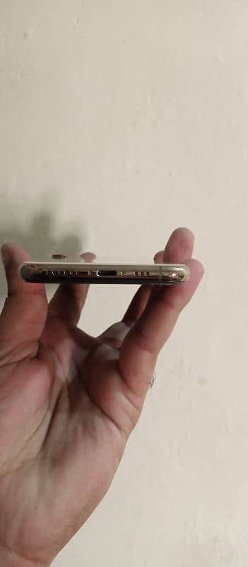 Iphone xs Non PTA 2