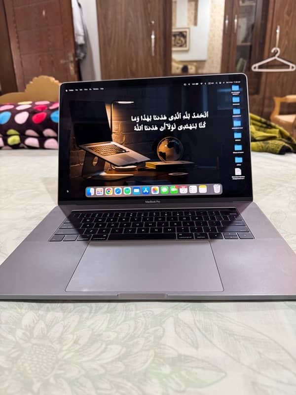 MacBook Pro 2017 1