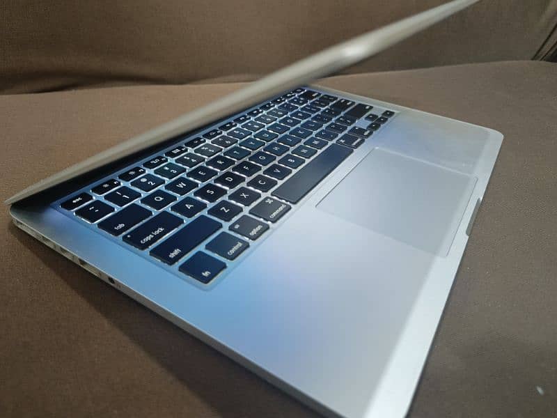 Macbook Pro late 2013, 13-inch, + Charger 2