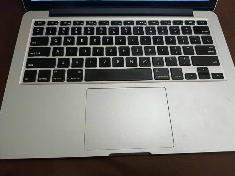 Macbook Pro late 2013, 13-inch, + Charger 3