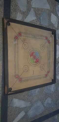 big size carrom board with gotti