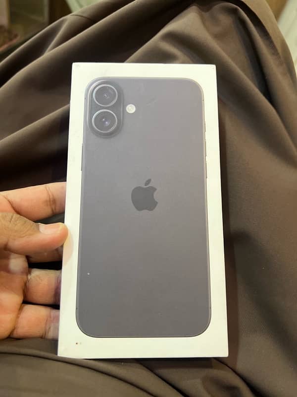 iphone 16 plus black 256gb 1