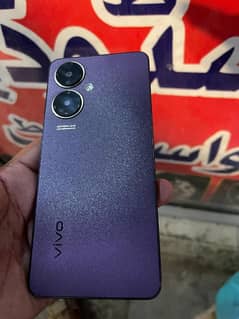 vivo y27