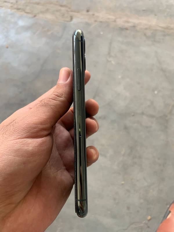 IPhone 11  pro 256gb 2