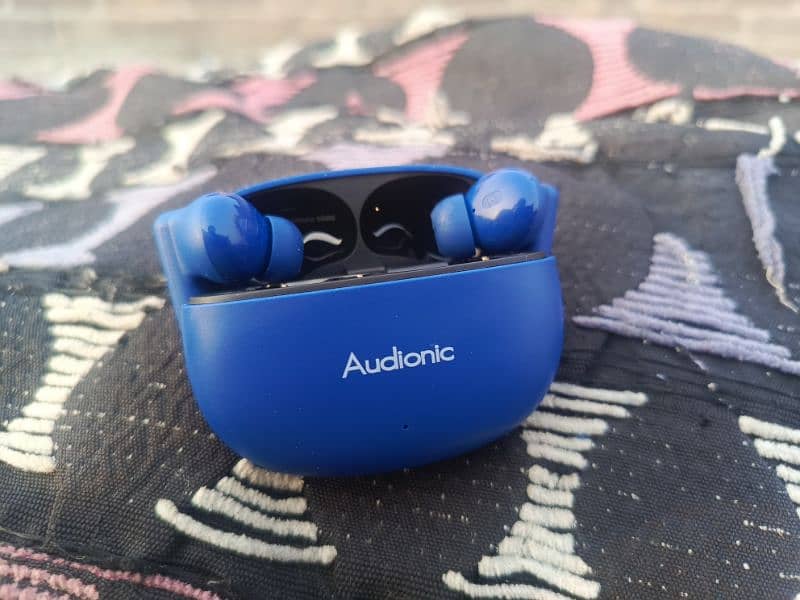 Audionics680 1