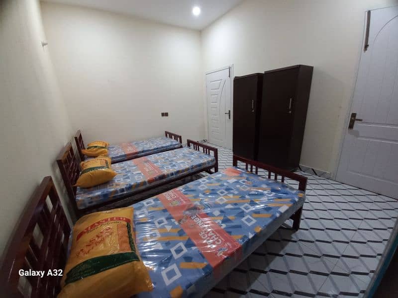 Furnished Room for Girls/Working Ladies, Shadiwal Johar Town 3