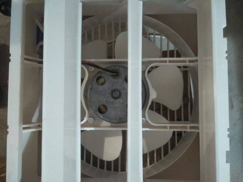 SK Exhaust Fan 1