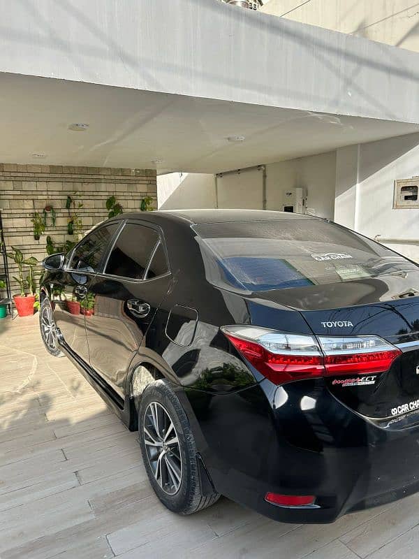 Toyota Corolla Altis 2019 4