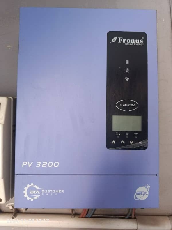 Fronus PV 3200 Hybrid Inverter 1