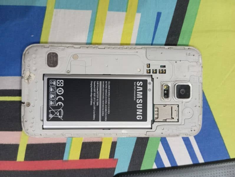 Samsung Galaxy S5 SM-G900A 6