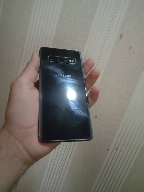 Samsung s10 8/512gb 2