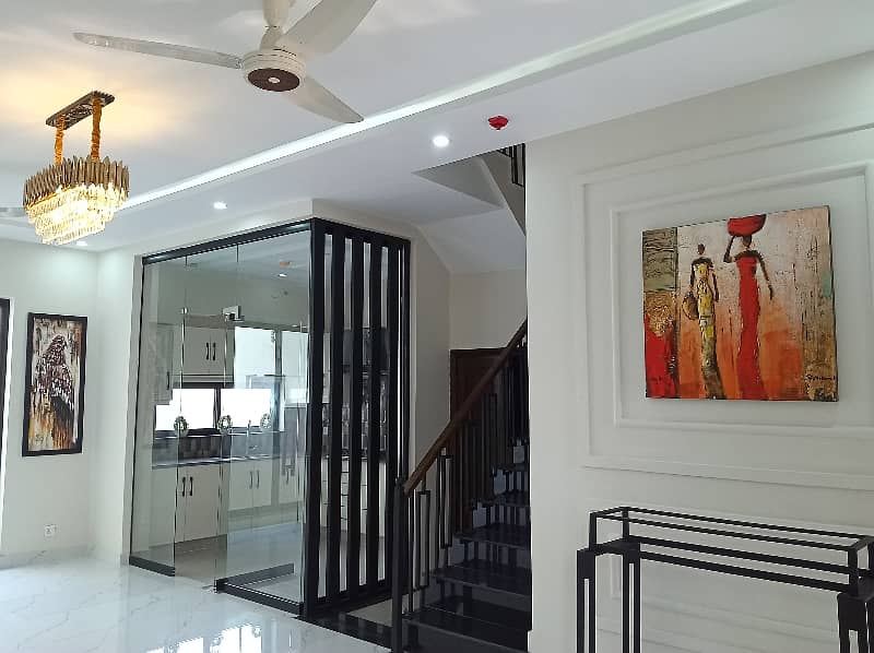 5 Marla Luxury Modern Design Full House For Rent In DHA Phase 3,Block Z, Lahore. 11