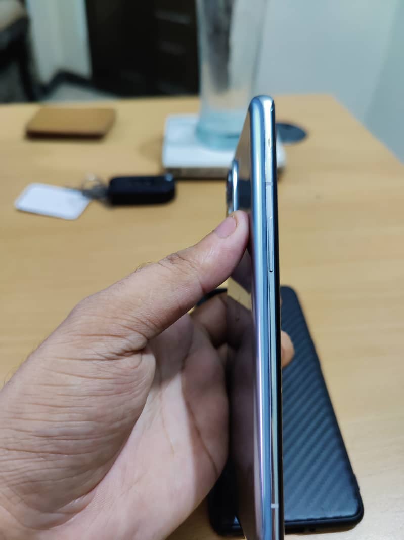 OnePlus 9Pro 8GB 256GB 10/10 PTA Approved No Green Line 4