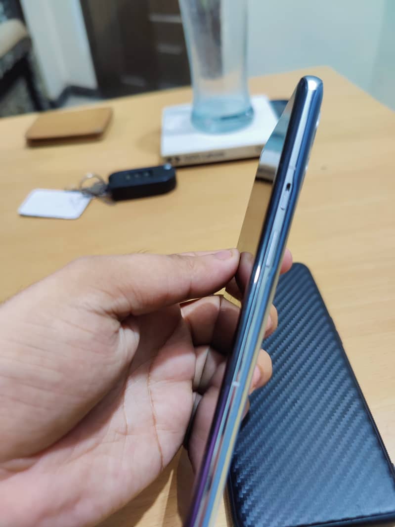 OnePlus 9Pro 8GB 256GB 10/10 PTA Approved No Green Line 5