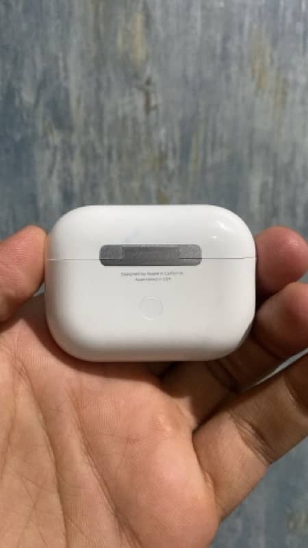 Airpods pro 2, Compatible with both apple and android 2