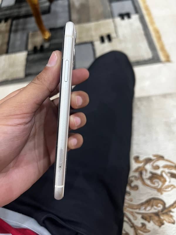 Iphone 11 10/10 non pta 3