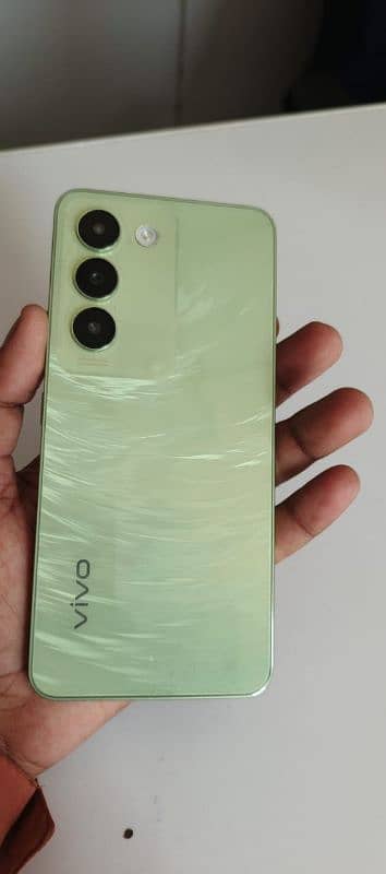 Vivo y100 8+8/256 6