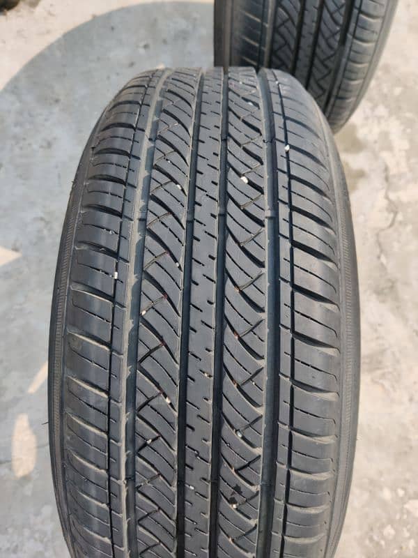 195/65/R15 alloy rim and tyre 2