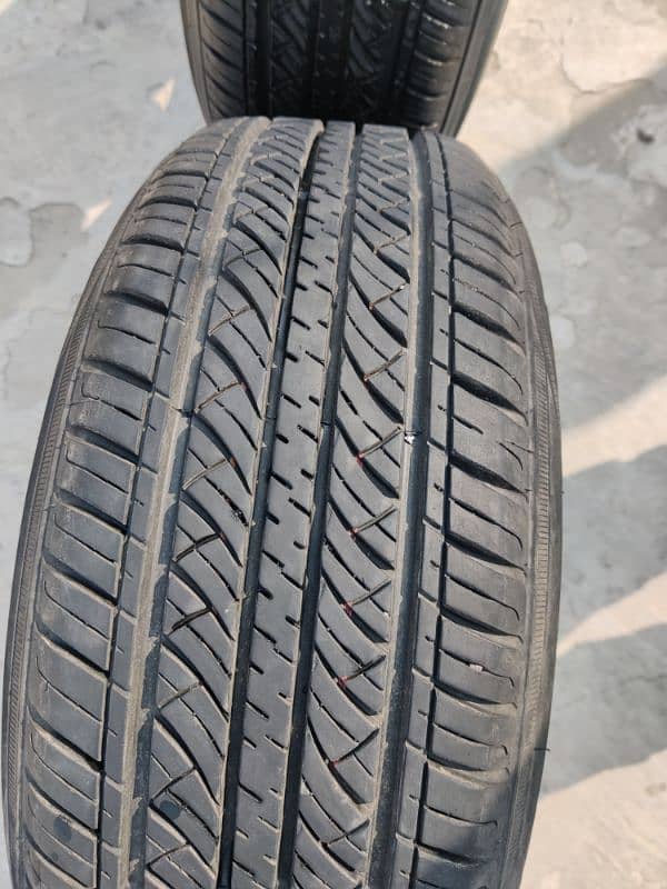 195/65/R15 alloy rim and tyre 3