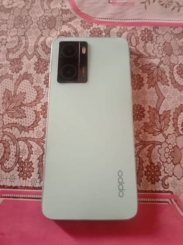 oppo a57. Ram6+128. GB PTA ok hai charger nahi hai 3