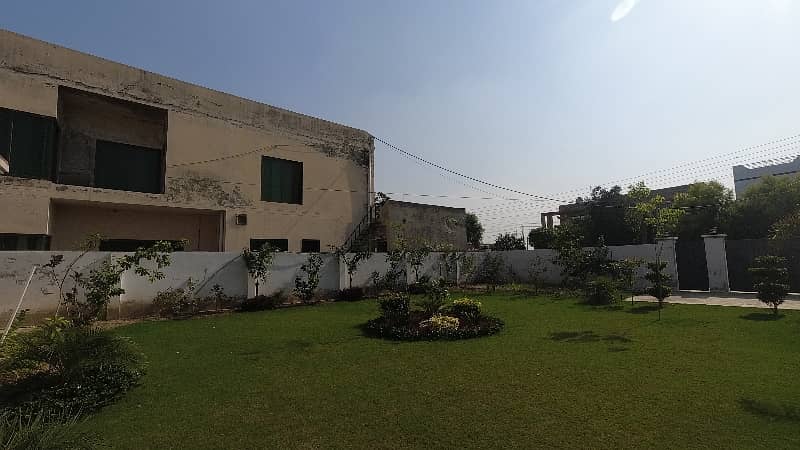 20 Marla Luxury Farm House For Sale In  Khyber  Block Chinar Bagh Lahore, 6