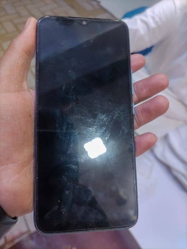 infinix hot 20i 4/128 6