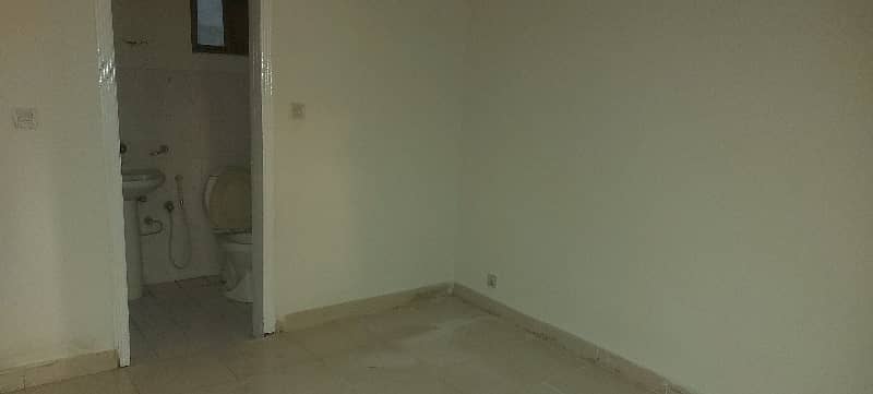 Ground Floor 1 Bedroom Flat For Sale In Residential Plaza 9