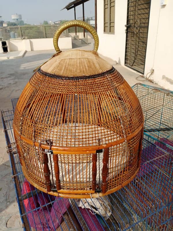 cages for birds in good condition. 5