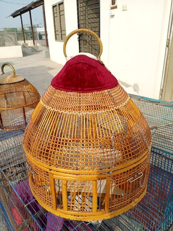 cages for birds in good condition. 8