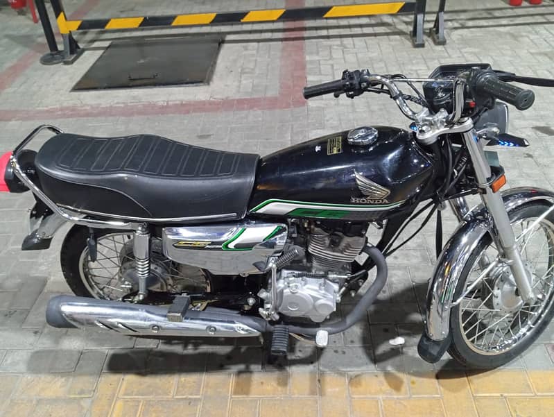 Honda CG 125 Special Edition 2023 0