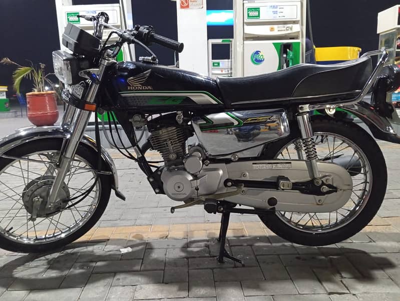 Honda CG 125 Special Edition 2023 2