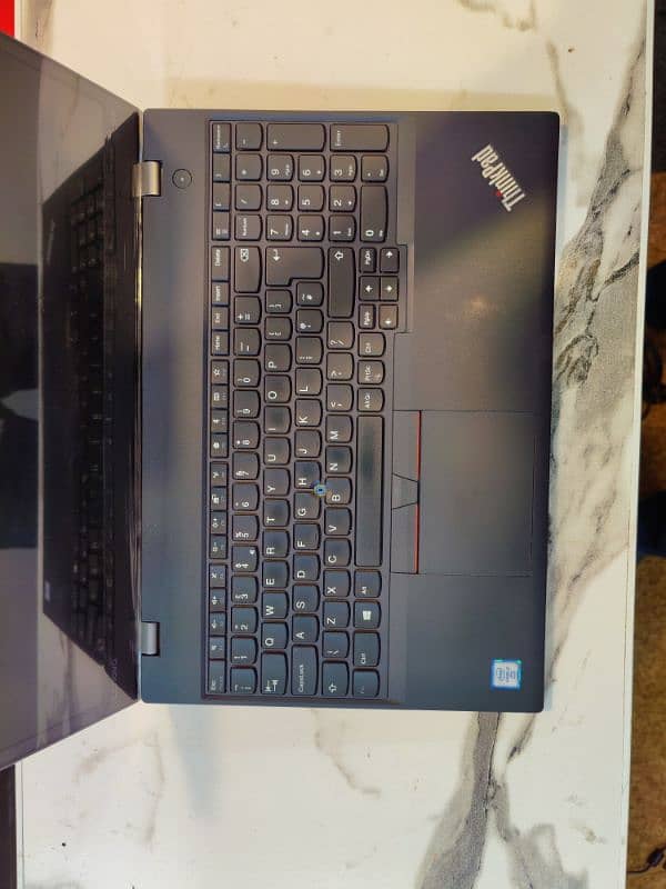 Lenovo P51s Workstation full slim 4