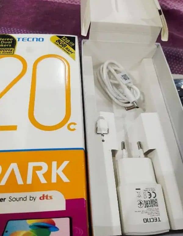 Tecno spark 20c 8