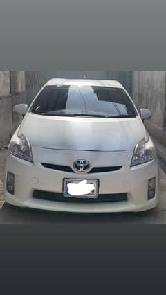 Toyota Prius 2010 Pearl white color